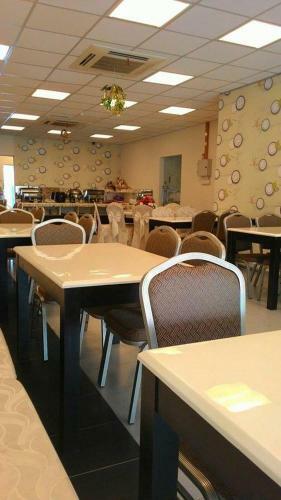K Garden Hotel Parit Buntar
