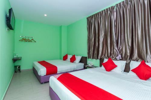Oyo 1172 Hotel Shlyo