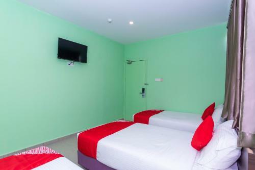 Oyo 1172 Hotel Shlyo