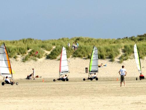 Holiday Home Rcn Toppershoedje.3