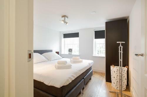 Canal Garden Apartments II By Vgw