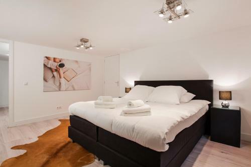 Windmill Apartments By Vgw