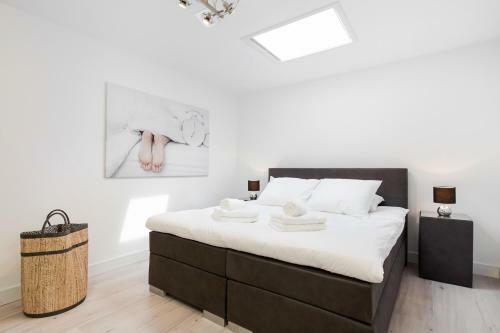 Windmill Apartments By Vgw