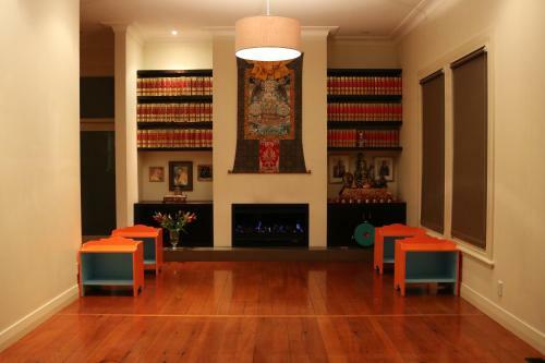 Hostal Nyima Tashi Buddhist Centre