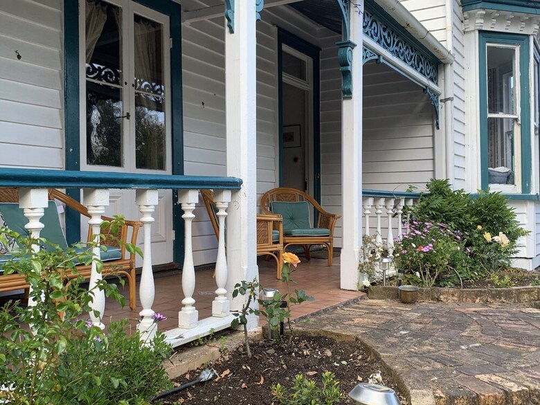 Bed & Breakfast Karamana Homestead (1872)
