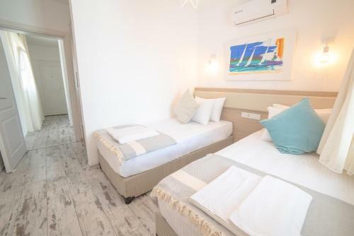 Bed & Breakfast Munchies Beach Suites