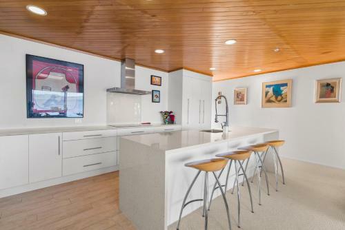 Ranginui Lodge