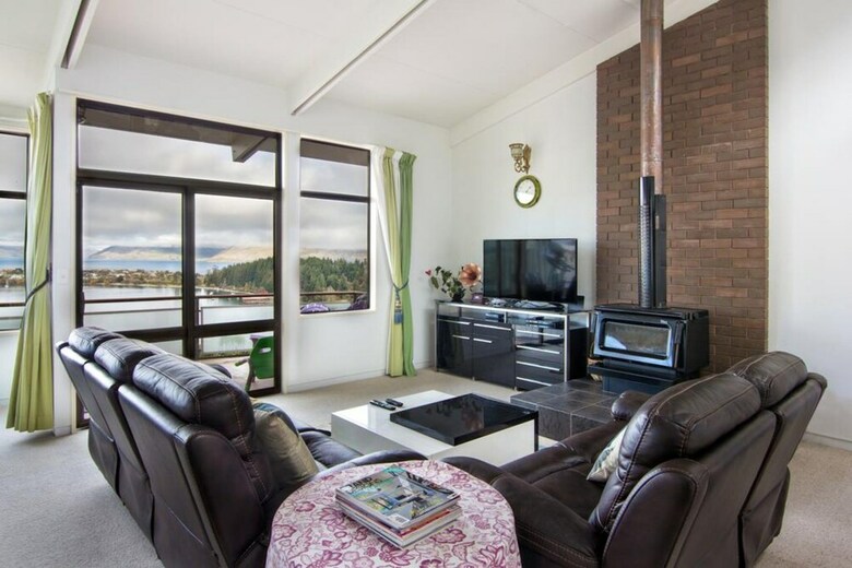 Earnslaw Villa With Lake View