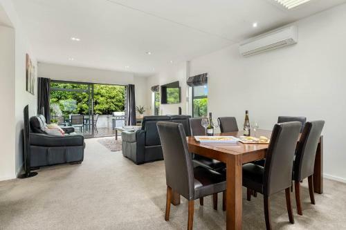 Queenstown Retreat - Family