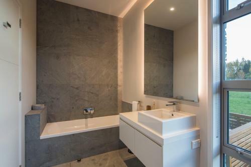 Omaio Luxury Villa By Majordomo
