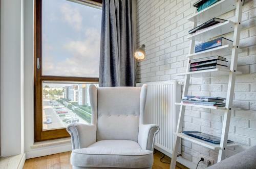 White Merlin Via Nadmorski Dw�r Apartments