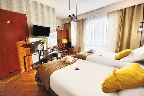 Hotel Rezydencja Pod T??ni? & Spa
