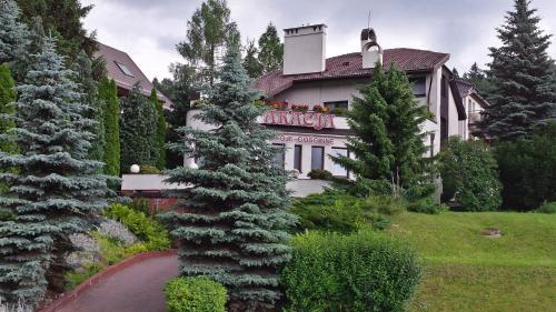 Hostal Pokoje Go?cinne Akacja