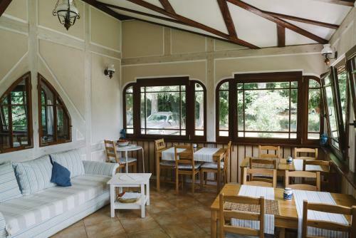 Hostal Weranda