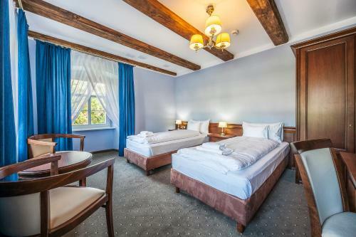 Hotel Pa?ac ?ag�w