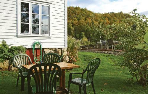 Holiday Home Skiftun Nesvik