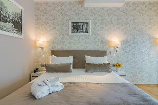New Era Hotel