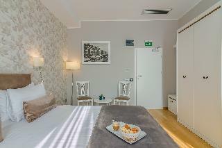 New Era Hotel
