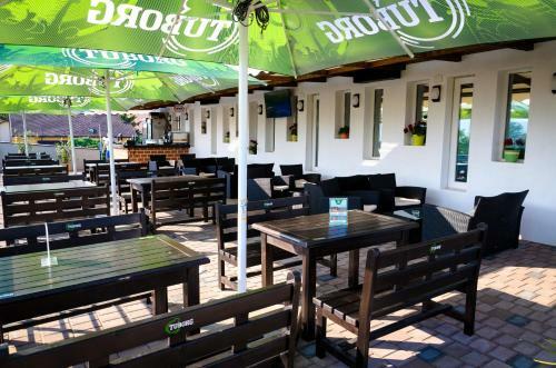 Hostal Pensiunea La Broscuta