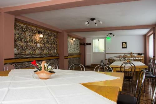 Hostal Pensiunea George