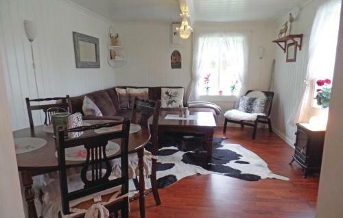 Holiday Home Hornnes Klepp G�rd
