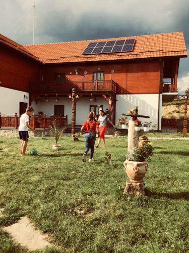 Agroturismo Pensiunea Zana Muntilor