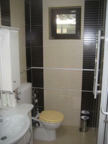 Hostal Guest House Vila Florida