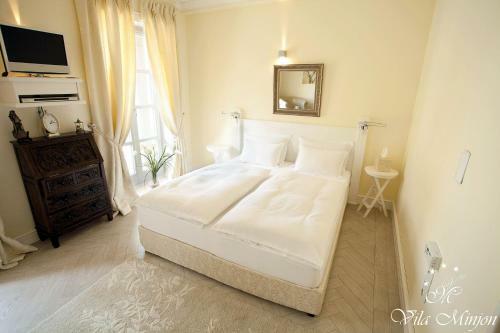 Bed & Breakfast Luxury Rooms Minjon