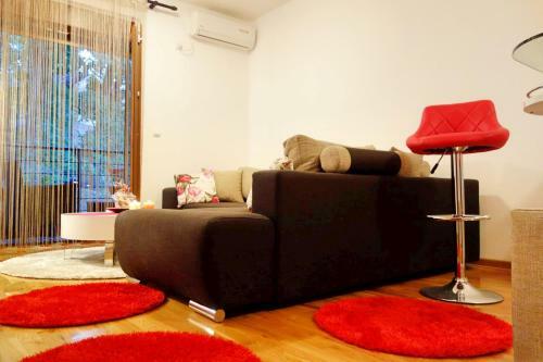 Stella Apartments