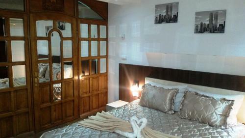 Cruiser Hotel