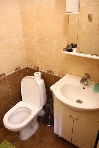 Hostal Anapalike Guest House