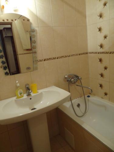 Apartment On Parkovaya 91