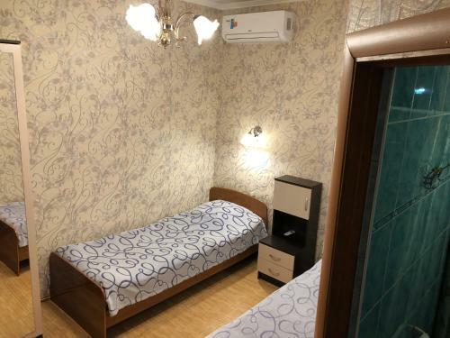 Hostal Guest House On Samburova 279