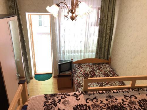Hostal Guest House On Samburova 279