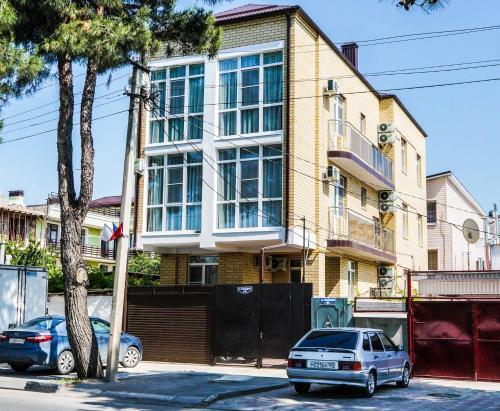 Hostal Guesthouse Samburova 210