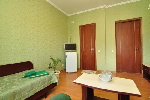 Hostal Guesthouse Valeria