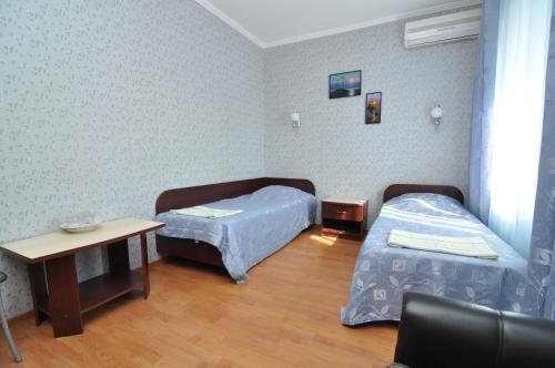 Hostal Guesthouse Valeria