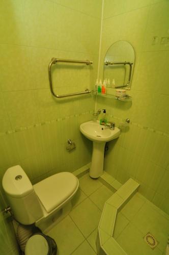 Hostal Guesthouse Valeria
