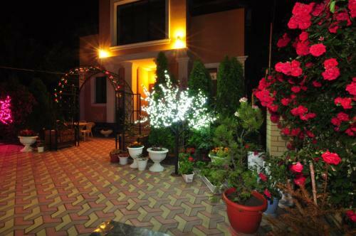 Hostal Guesthouse Valeria