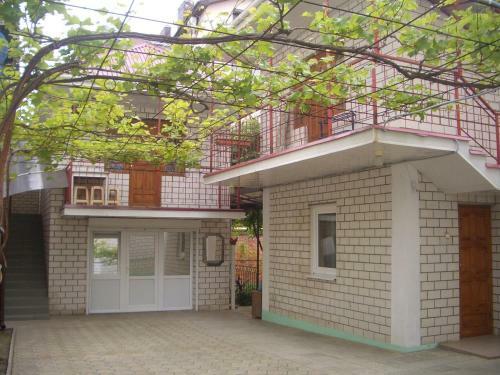 Hostal Guest House On Novorossiyskaya