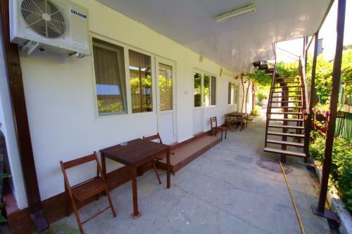 Hostal Guest House Uyutniy Dvorik