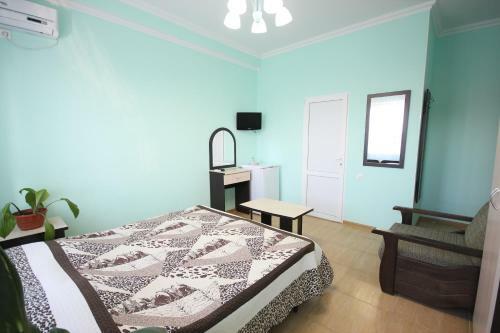Hostal Karolina Guest House
