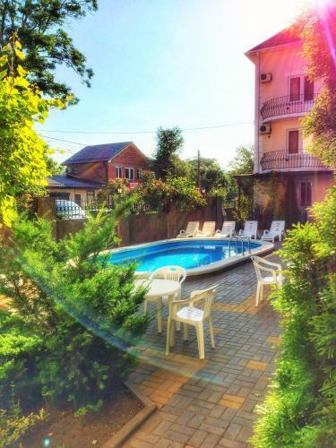 Hostal Zolotoy Kashtan Guest House