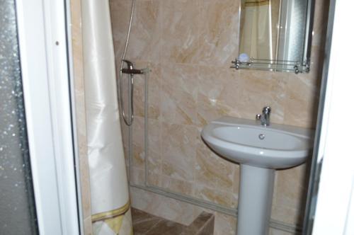 Hostal Guest House On Shkolnaya