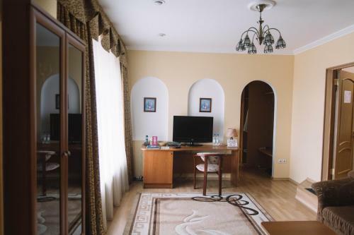 Nika Hotel