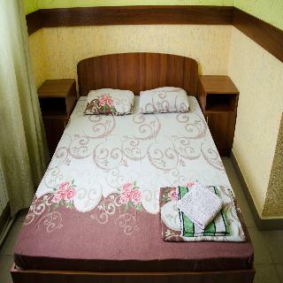 24 Chasa Hotel