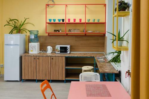 Economy Hotel "gastrol'"