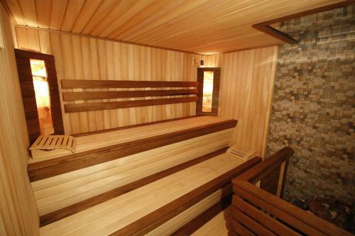 Hotel Tauruh