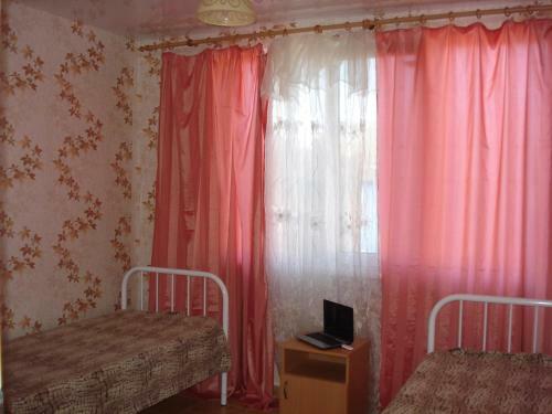 Strelnya-dolzhanskaya Apartments