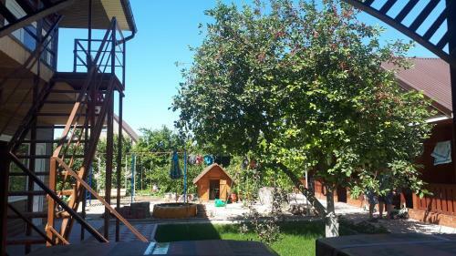 Hostal Guest House Uytniy Otdih C Det'mi